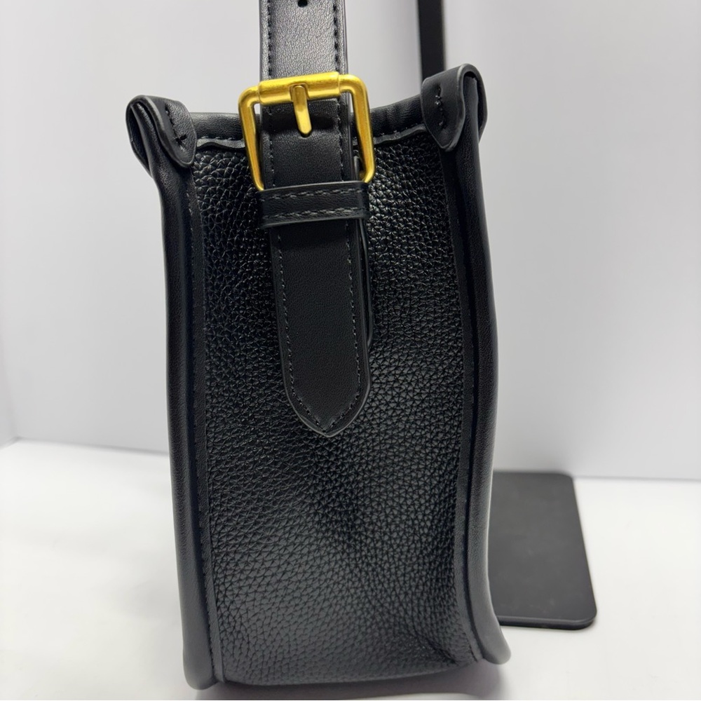✨Antik Kraft Black Crossbody Bag Gold Buckle Accent - Picture 3 of 14
